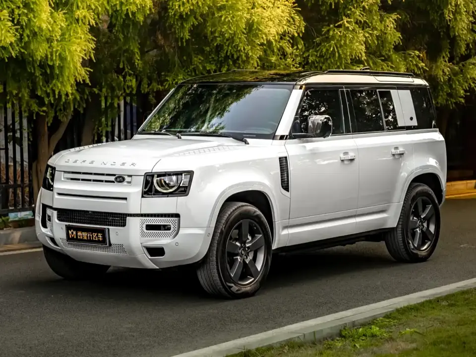 Land Rover Defender 110 P400 X-DYNAMIC HSE 2022