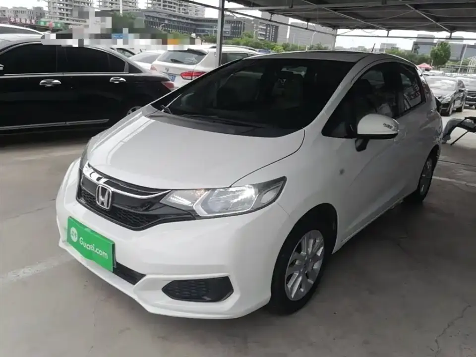 Honda Fit 1.5L CVT Comfort Sunroof Edition 2019