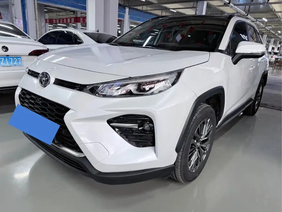 Toyota Wildlander 2.0L CVT FWD Luxury PLUS 2023