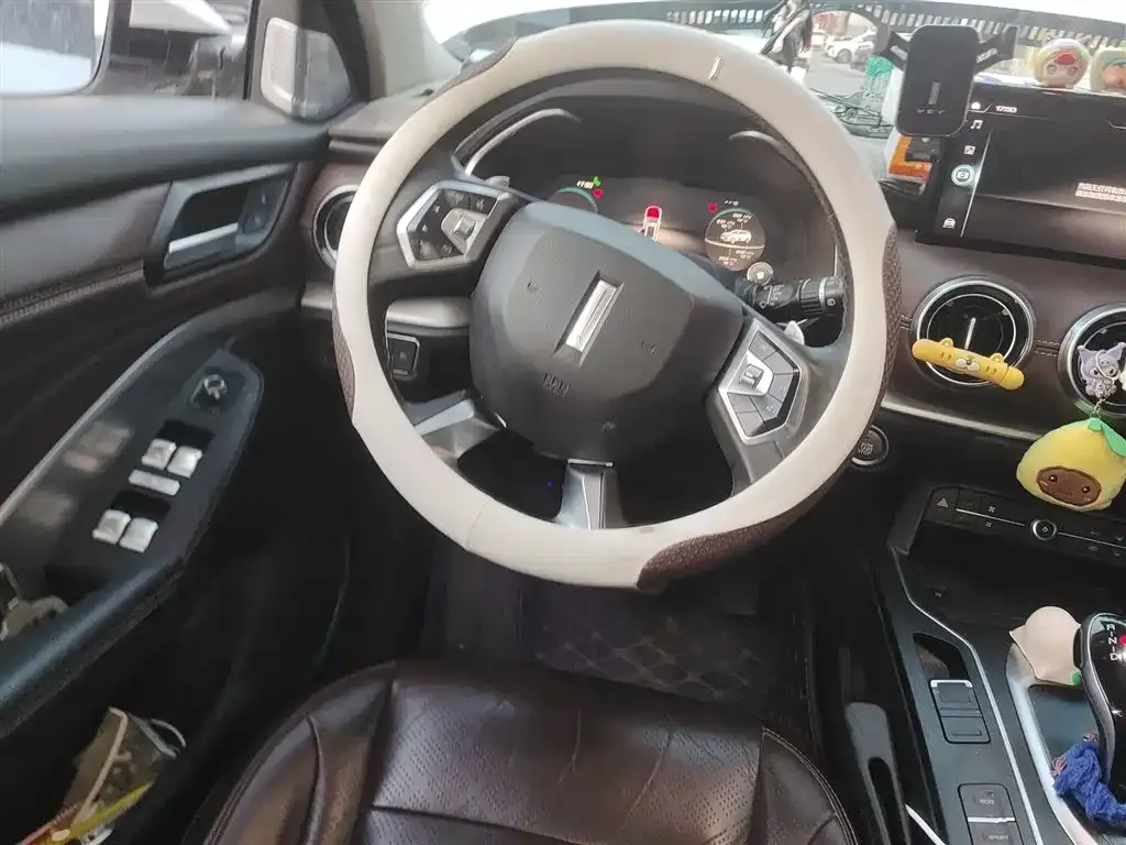 Wey VV6 2.0T 2WD Smart Enjoyment+ 2021 — фото 3