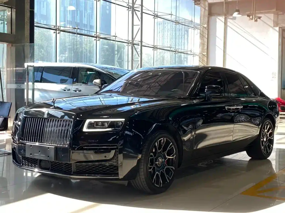Rolls-Royce Ghost 6.7T Black Badge 2025