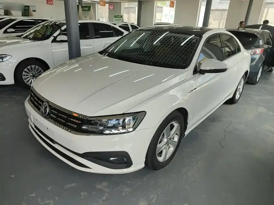 Volkswagen Lamando 230TSI DSG Fashion Edition 2022