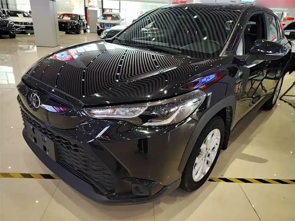 Toyota Frontlander 2.0L CVT Leading Edition 2024