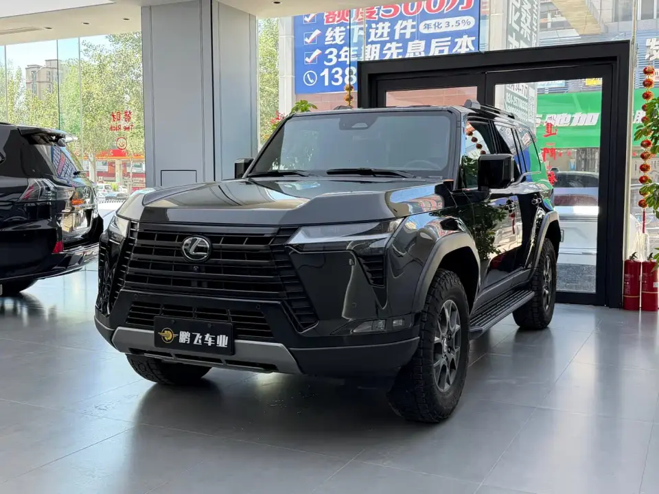 Lexus GX OVERTRAIL Summit Edition 2025