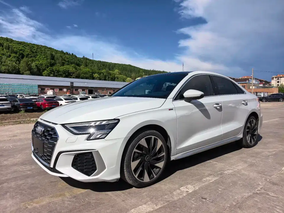 Audi A3 A3L Limousine 35 TFSI Style Sport 2022