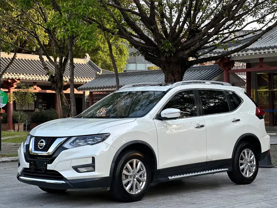 Nissan X-Trail 2.0L XL Premium CVT 2WD Smart Connect Premium Edition 2020