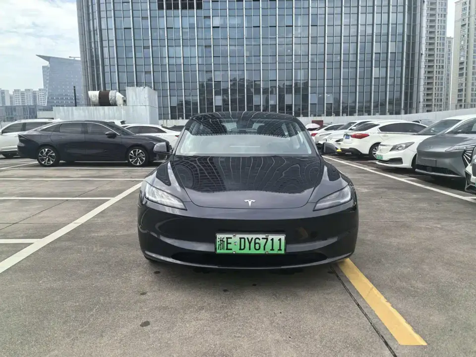 Tesla Model 3 Rear-Wheel Drive 2024