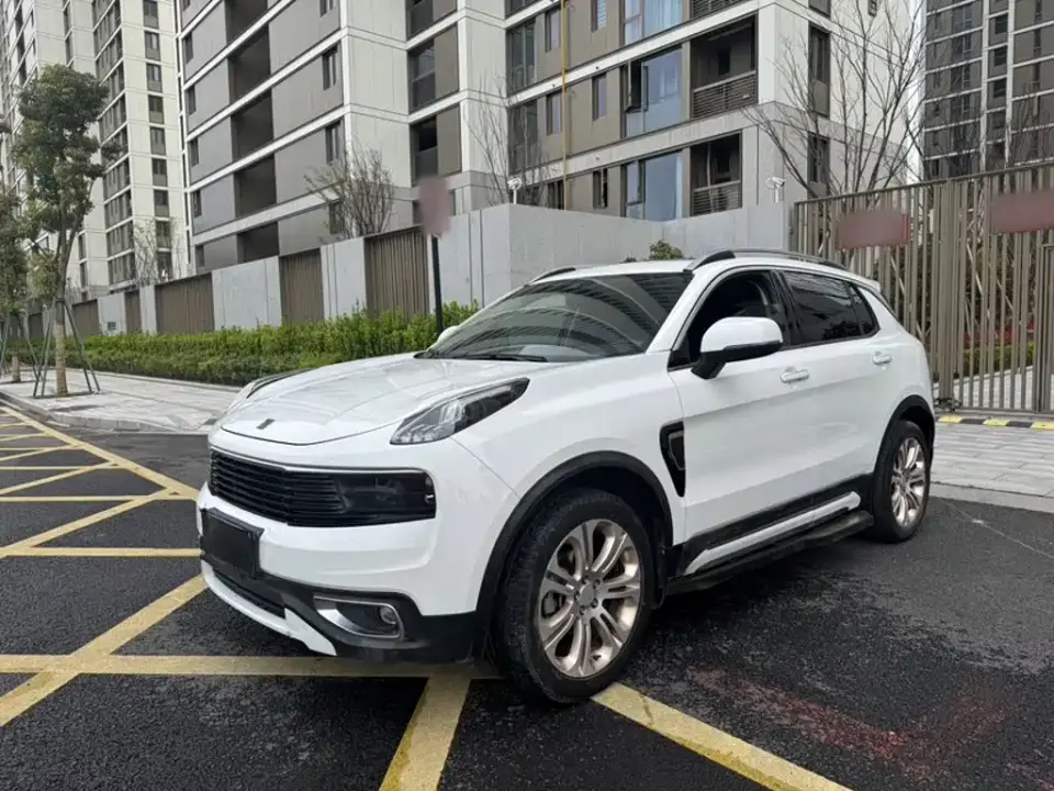 Lynk & Co 01 2.0T 2WD Pro Version 2019