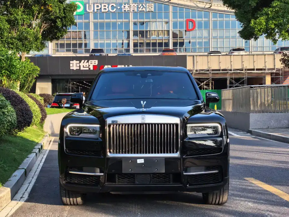 Rolls-Royce Cullinan 4-Seater Version 2022