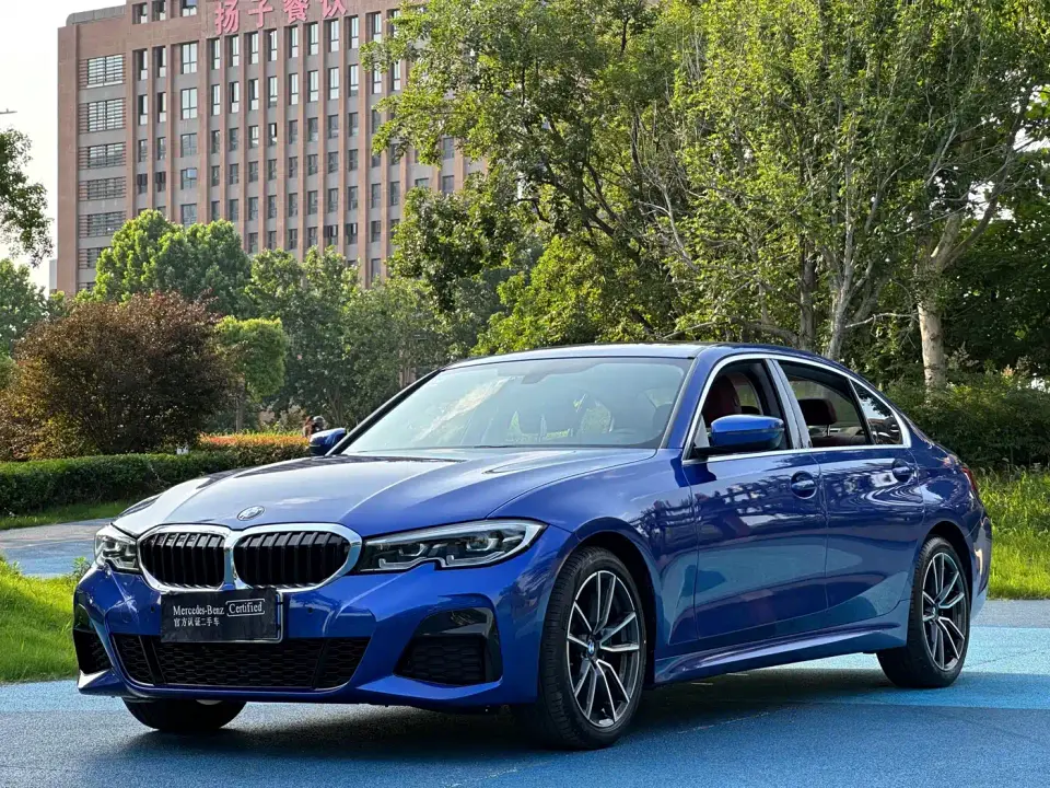 BMW 3 Series 320i Sport Package 2021