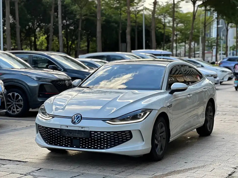Volkswagen Lamando Lamando L 280TSI DSG Stylish Edition 2024