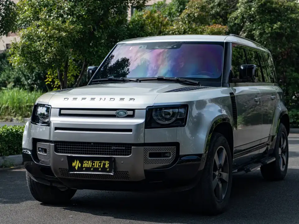 Land Rover Defender Facelift 110 3.0T P400 X-DYNAMIC HSE 2023