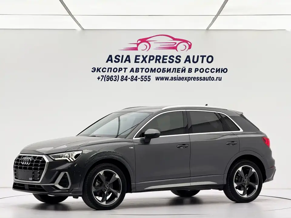 Audi Q3 35 TFSI Fashion Dynamic (1.4T) 2022