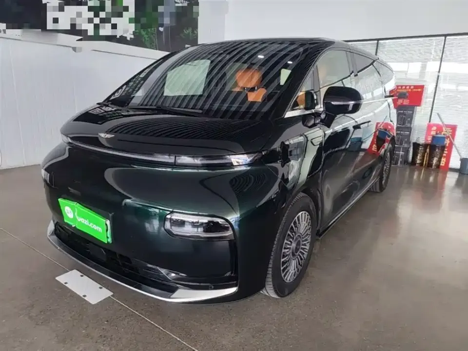 Geely Galaxy Yizhen L380 Model 805km Flagship Edition AWD 2025