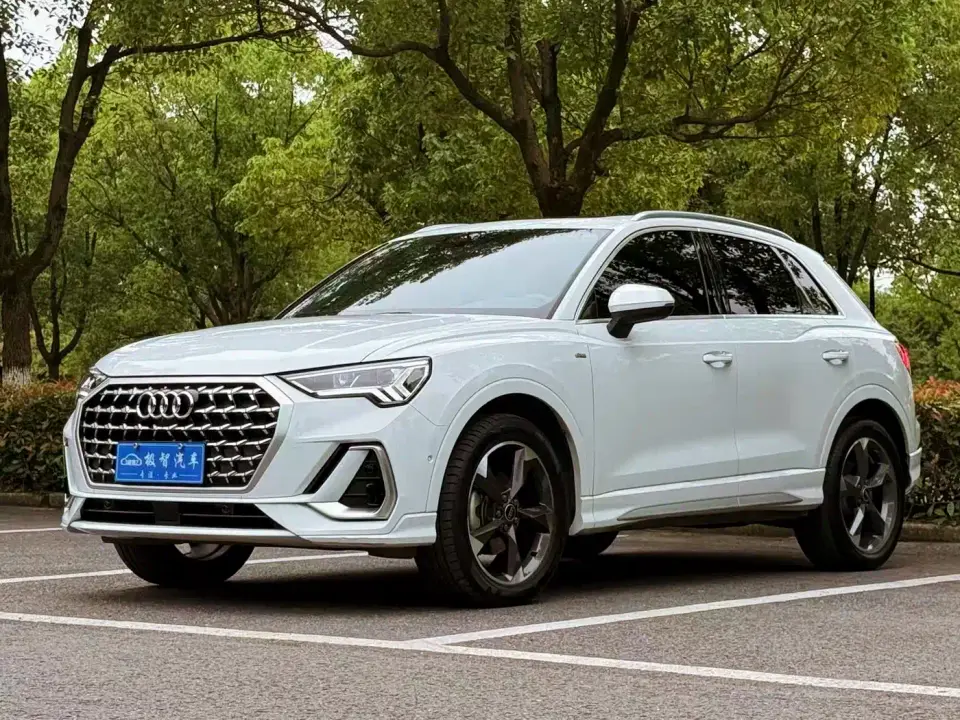 Audi Q3 40 TFSI Fashion Sport 2024