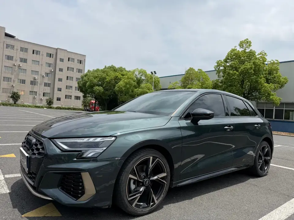Audi A3 Model Sportback 35 TFSI RS Edition 2024