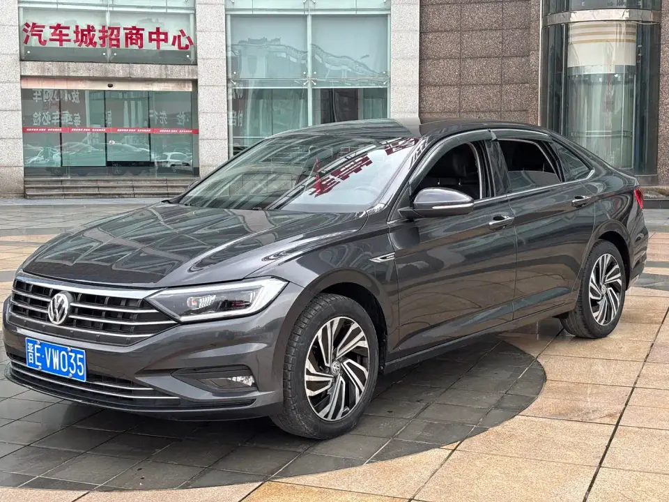 Volkswagen Sagitar 200TSI DSG Surpassing Edition 2022