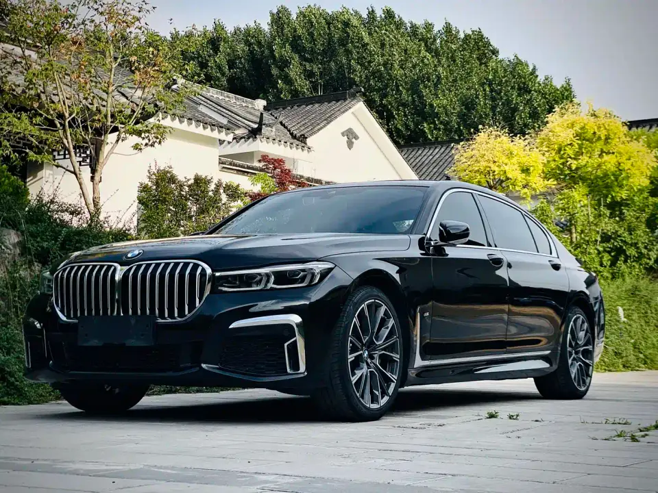 BMW 7 Series Facelift 740Li Exclusive M Sport Package 2020