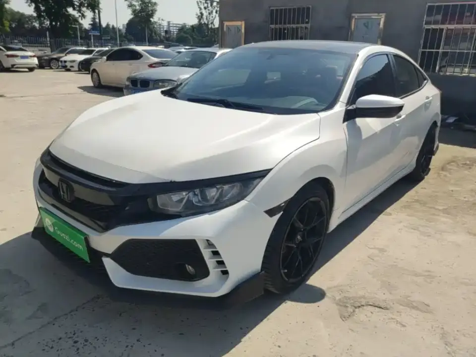 Honda Civic 220TURBO CVT Luxury Edition 2019