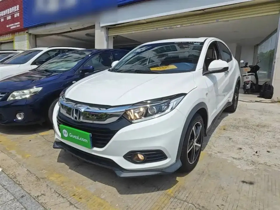Honda Vezel 1.5L CVT Pioneer 2021
