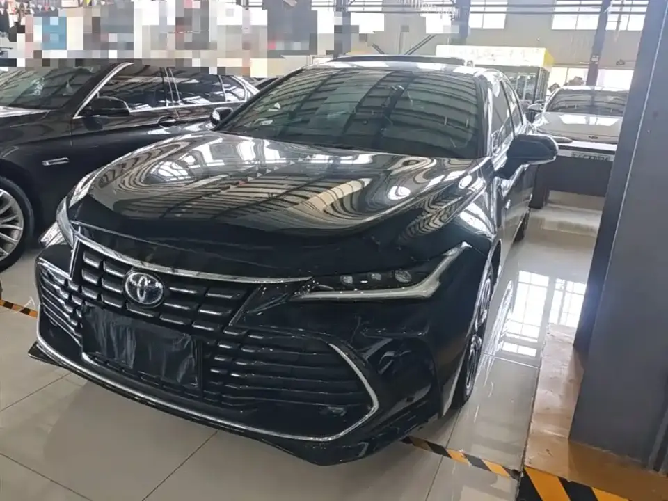 Toyota Avalon Hybrid 2.5L Luxury Edition 2023