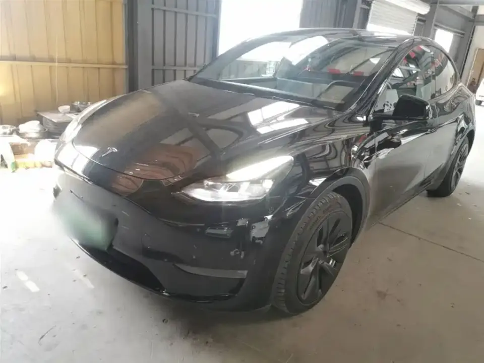 Tesla Model Y Standard Range Rear-Wheel Drive 2022