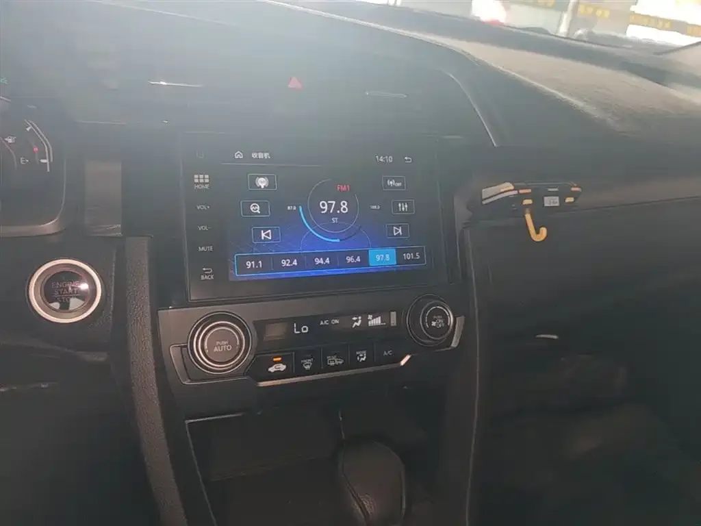 Honda Civic HATCHBACK 220TURBO CVT Trendy Cool 2022 — фото 13