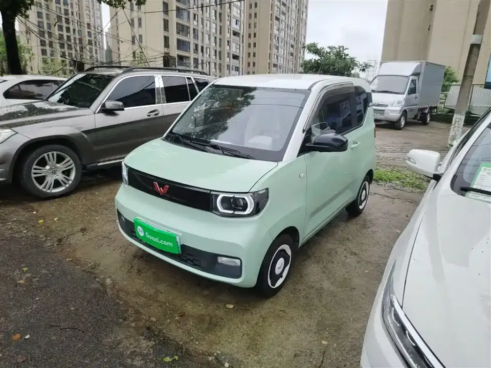 Wuling Motors Hongguang MINIEV Macaron Premium Edition LFP 2022