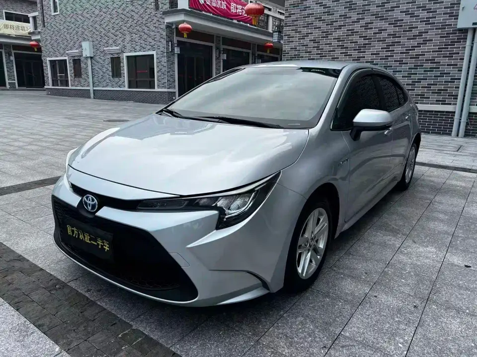 Toyota Levin Dual Engine 1.8H E-CVT Progressive Edition 2022