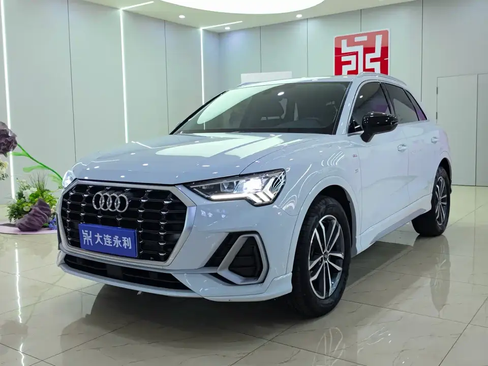 Audi Q3 35 TFSI Progressive Dynamic (1.4T) 2023
