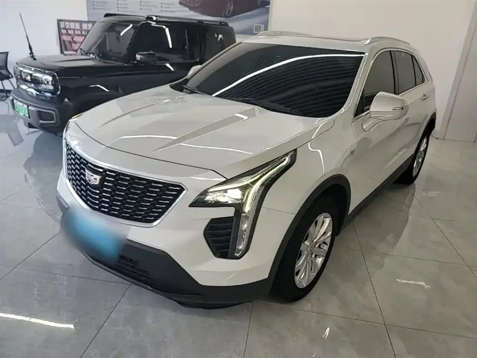 Cadillac XT4 28T FWD Technology Edition 2021
