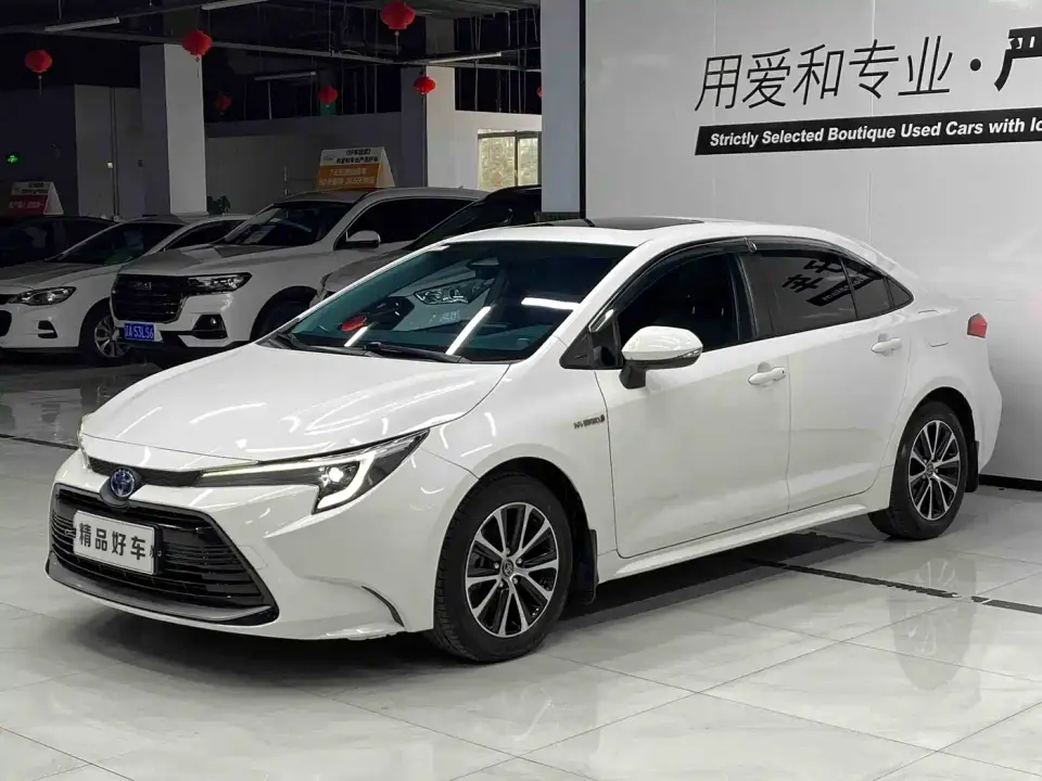 Toyota Levin Smart Hybrid 1.8L Luxury 2024