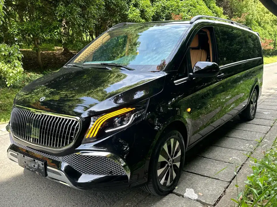 Mercedes-Benz Vito 2.0T Elite 7-Seater 2024