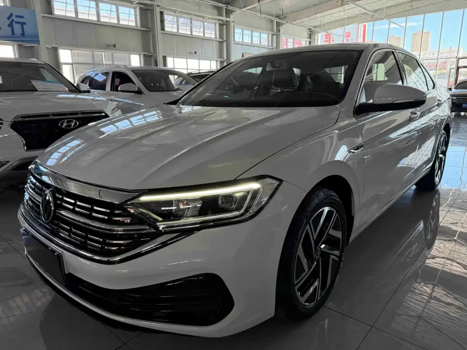 Volkswagen Sagitar Model Year 280TSI DSG Surpass Edition 2022