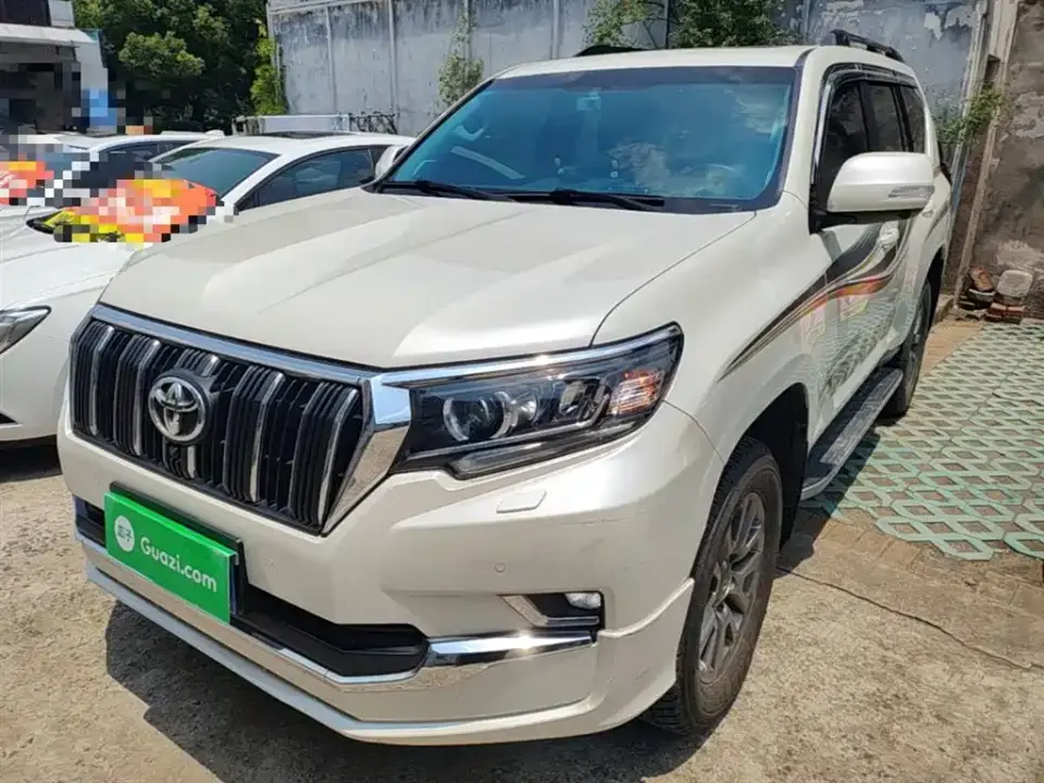 Toyota Prado 3.5L Automatic TX-L Rear-mounted Spare Tire 2020