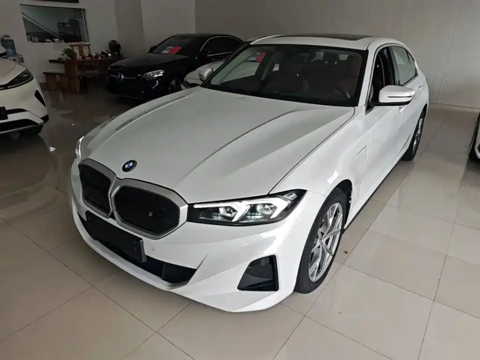 BMW i3 eDrive 35 L 2024