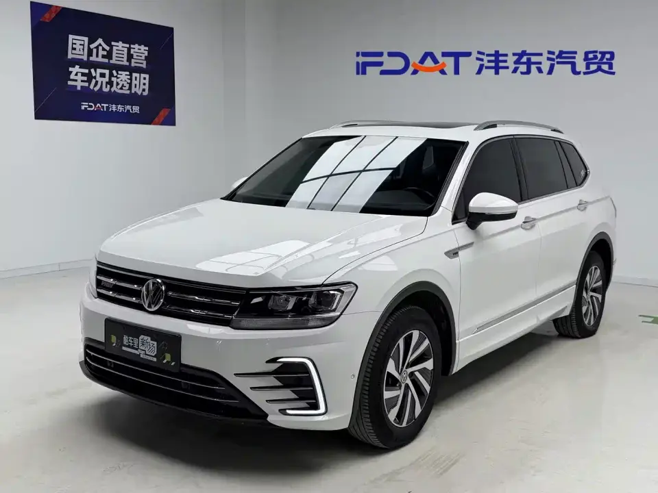 Volkswagen Tiguan L PHEV 430PHEV Plug-in Hybrid Premium Edition 2021