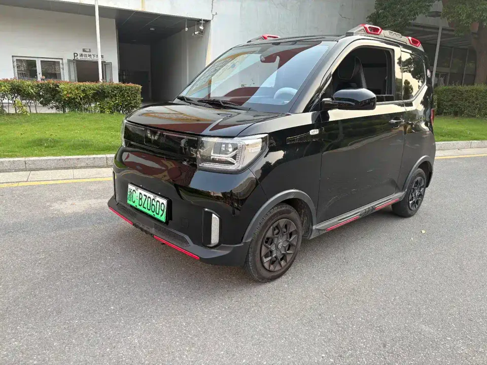 Wuling Motors Hongguang MINIEV GAMEBOY 200km Urban Wind Chaser Limited Edition 2023