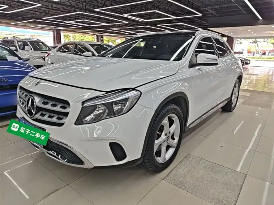 Mercedes-Benz GLA-Class GLA 200 Dynamic 2019