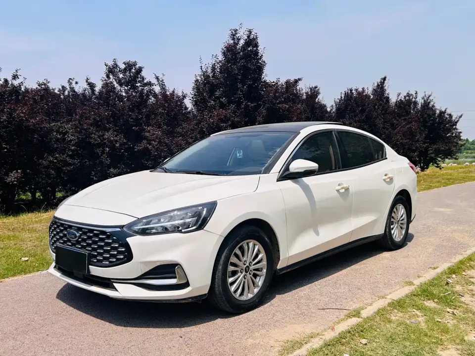 Ford Focus Sedan 1.5L Auto Trend 2020