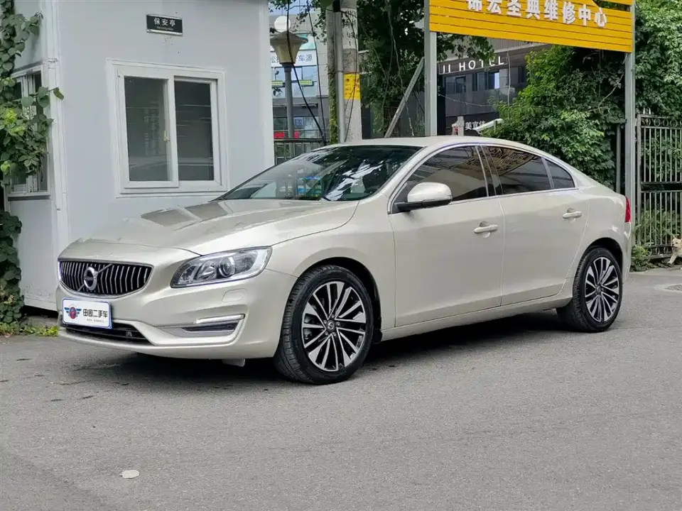 Volvo S60 S60L T4 Inscription 2019