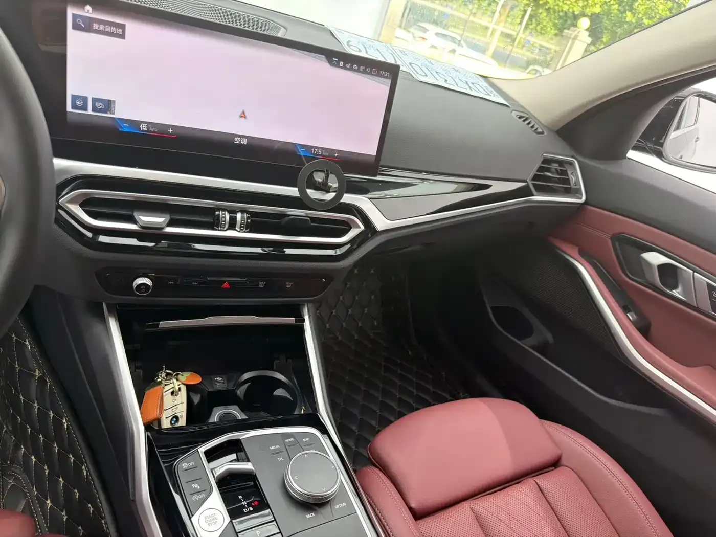 BMW 3 Series 320Li M Sport Package 2023 — фото 12