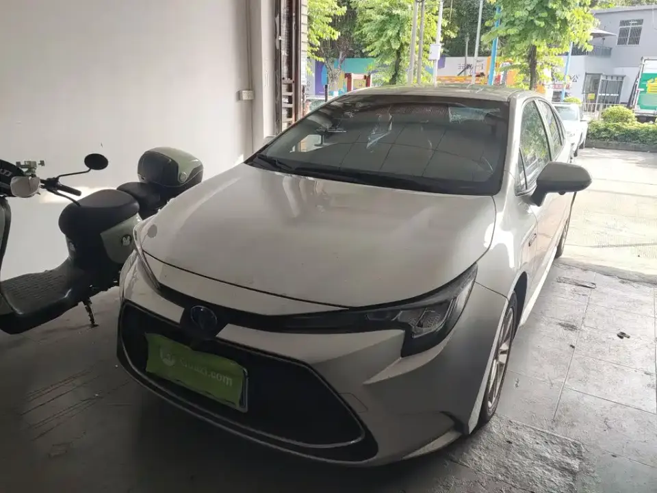 Toyota Levin Dual Engine 1.8H E-CVT Luxury Edition 2020