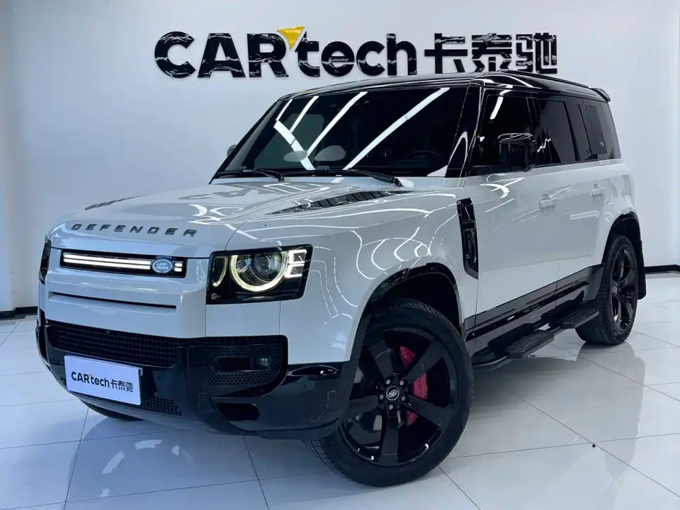 Land Rover Defender 110 3.0T P400 X-DYNAMIC HSE 2024