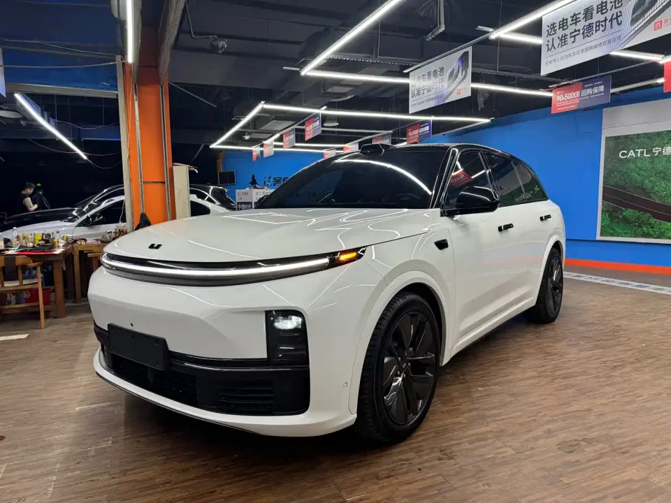 Li Auto L7 Model Ultra 2025