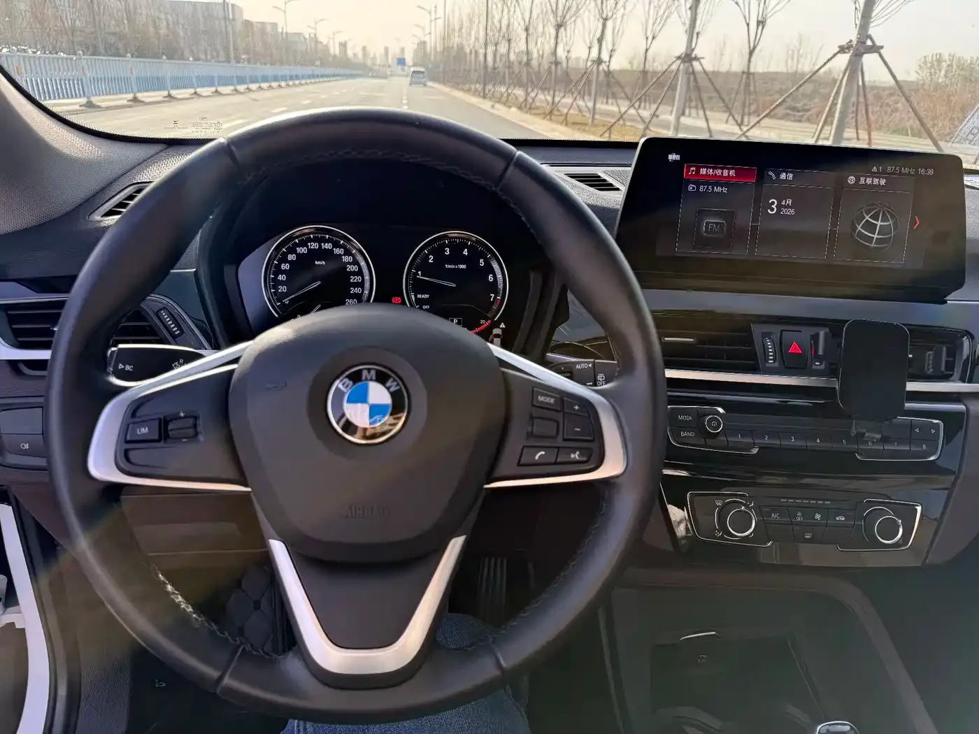 BMW X1 sDrive20Li Fashion 2023 — фото 15