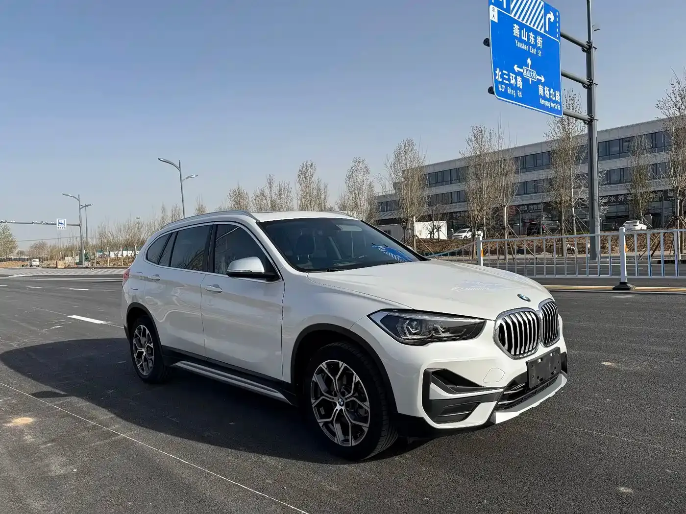 BMW X1 sDrive20Li Fashion 2023 — фото 11