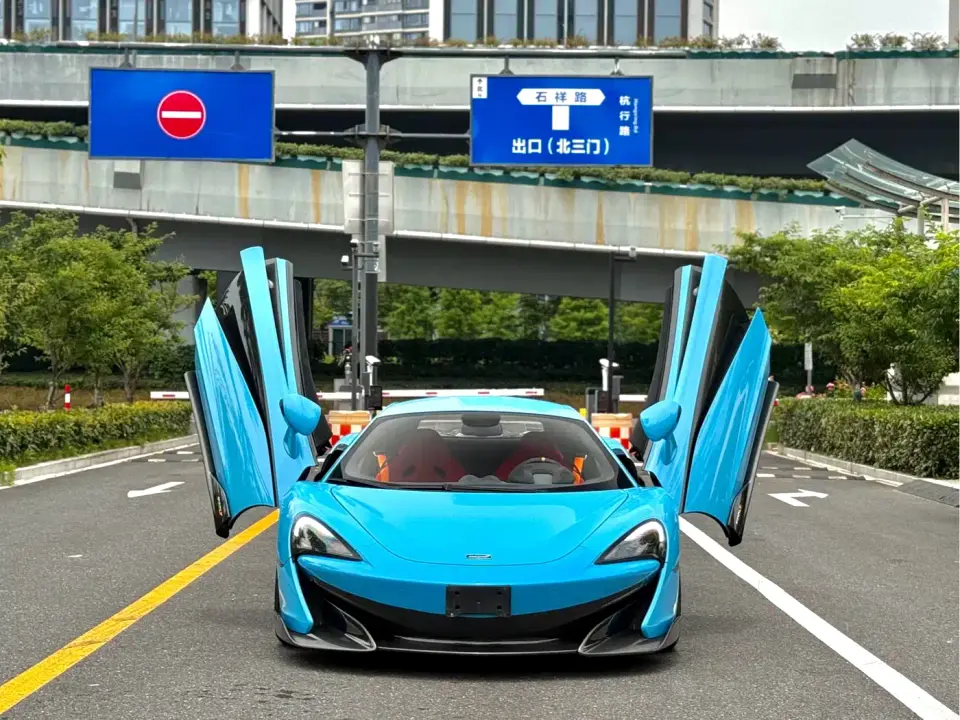 McLaren 600LT 3.8T Coupe 2020