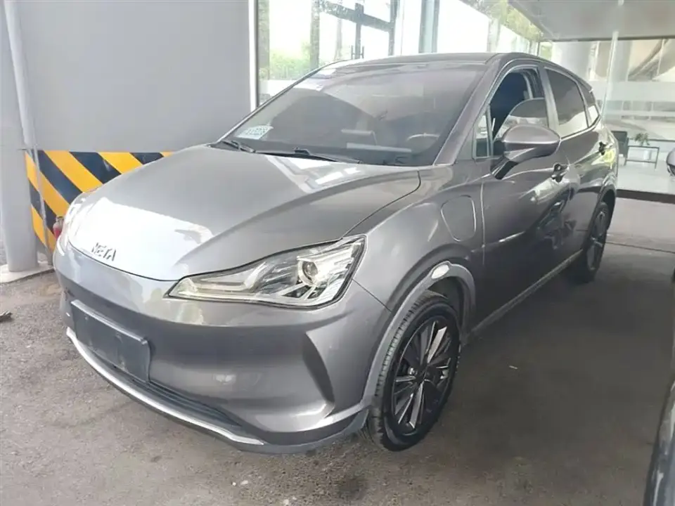 Neta Nezha V Trend 400 Lite 2022