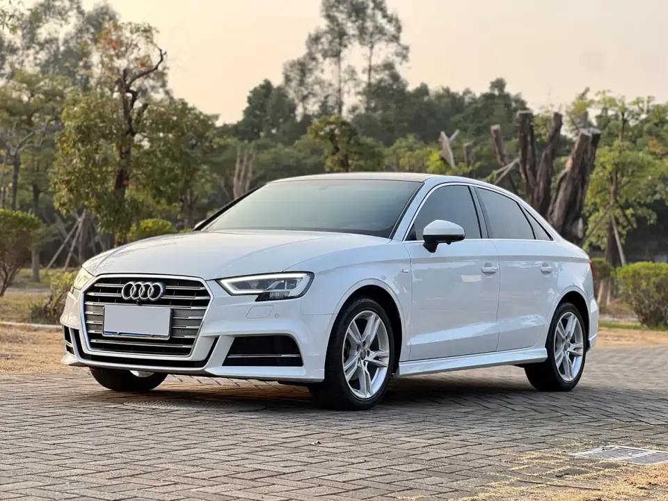 Audi A3 Limousine 35 TFSI Fashion China VI 2021